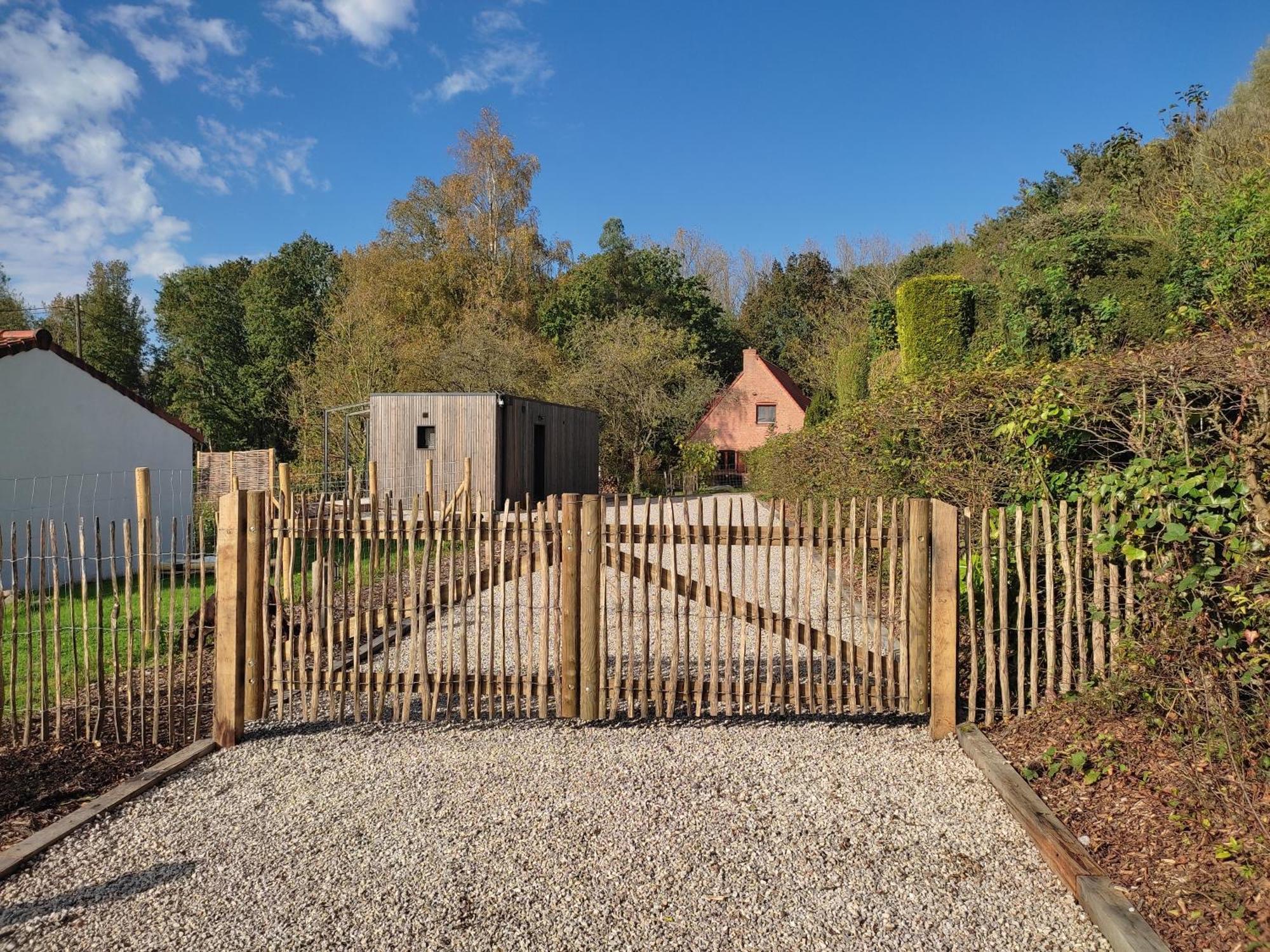 L'Ermitage - L'Ecolodge Des Monts Des Flandres - Au Coeur De 800M2 De Jardin Prive Saint-Jans-Cappel Exterior photo